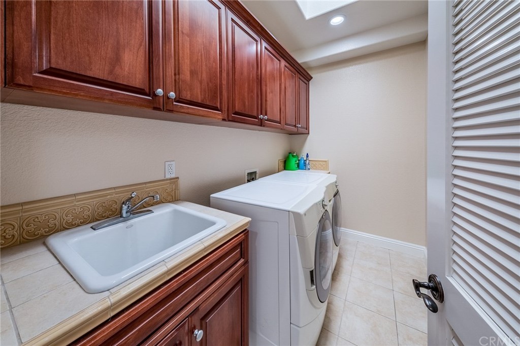 2201 Dufour Avenue Redondo Beach, CA 90278