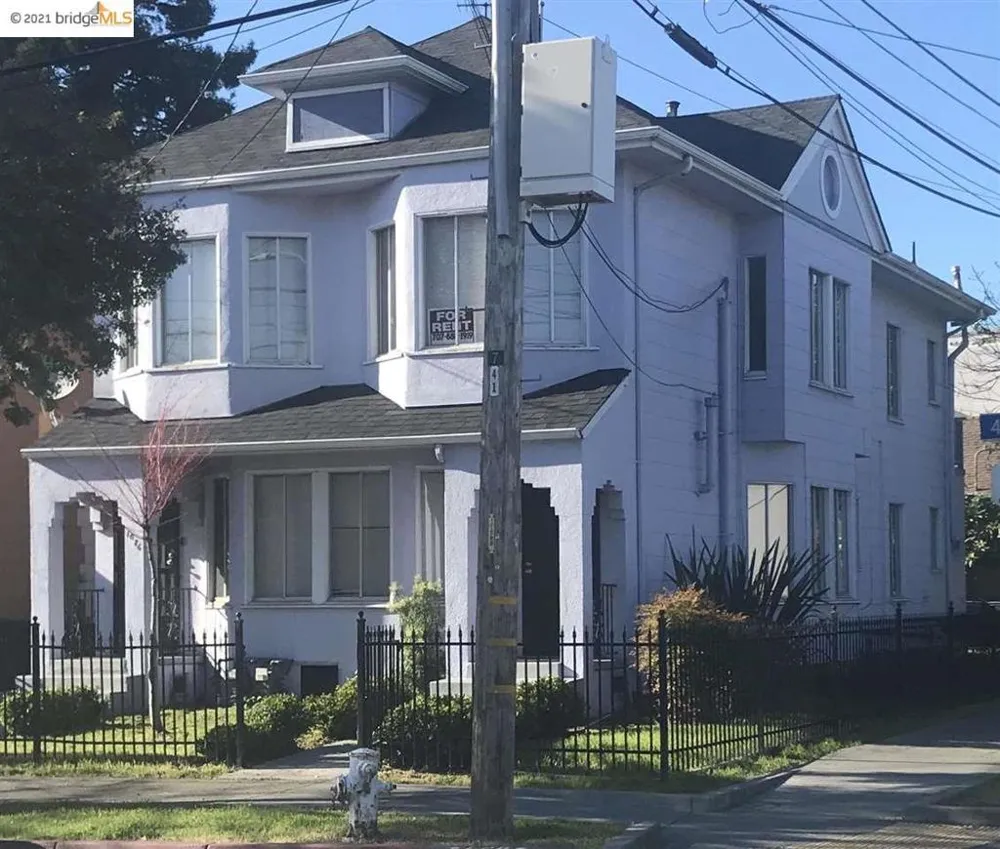 1076 43RD STREET Emeryville, CA 94608