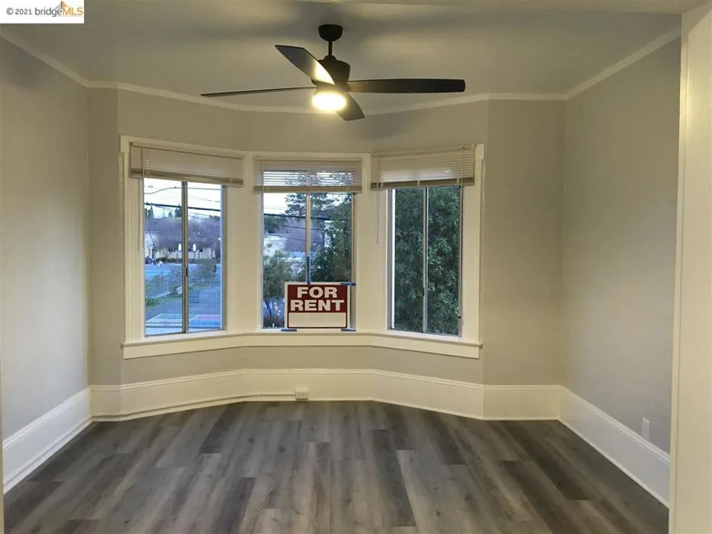 1076 43RD STREET Emeryville, CA 94608
