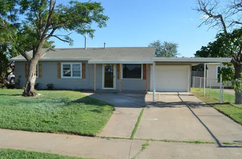 2018 E 28th Street