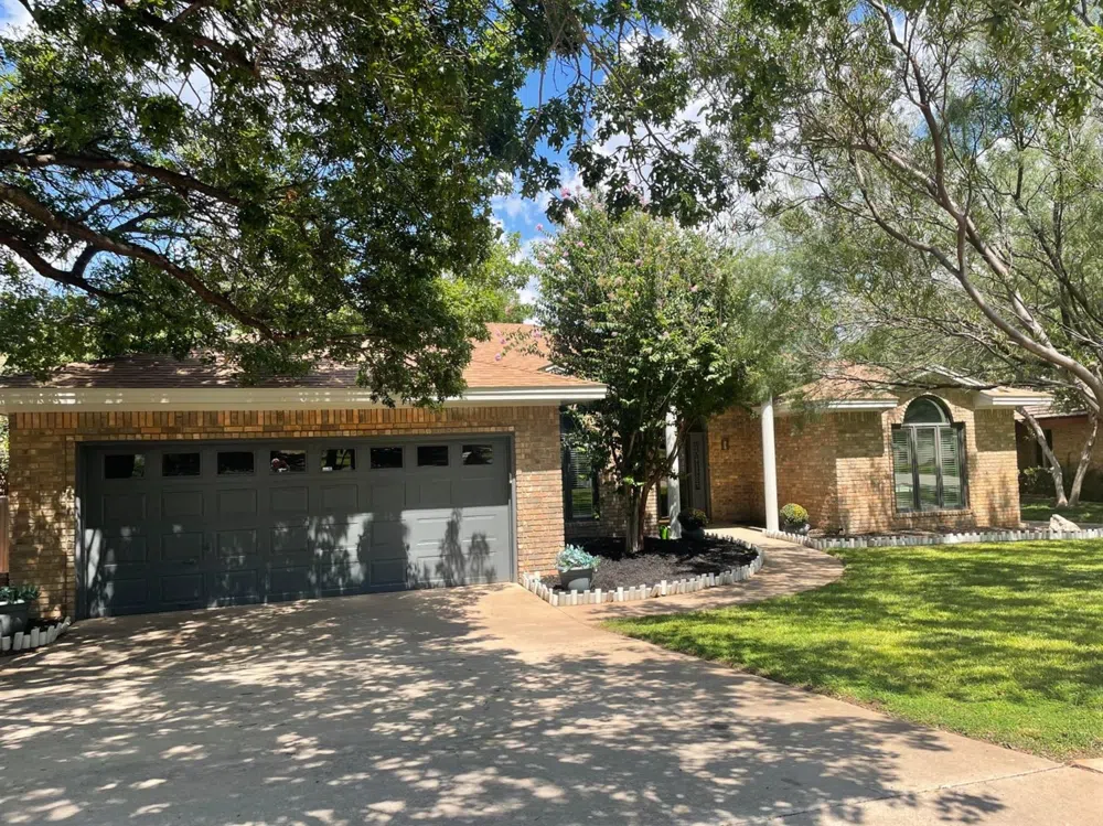 26 S Lakeshore Drive Ransom Canyon, TX 79366
