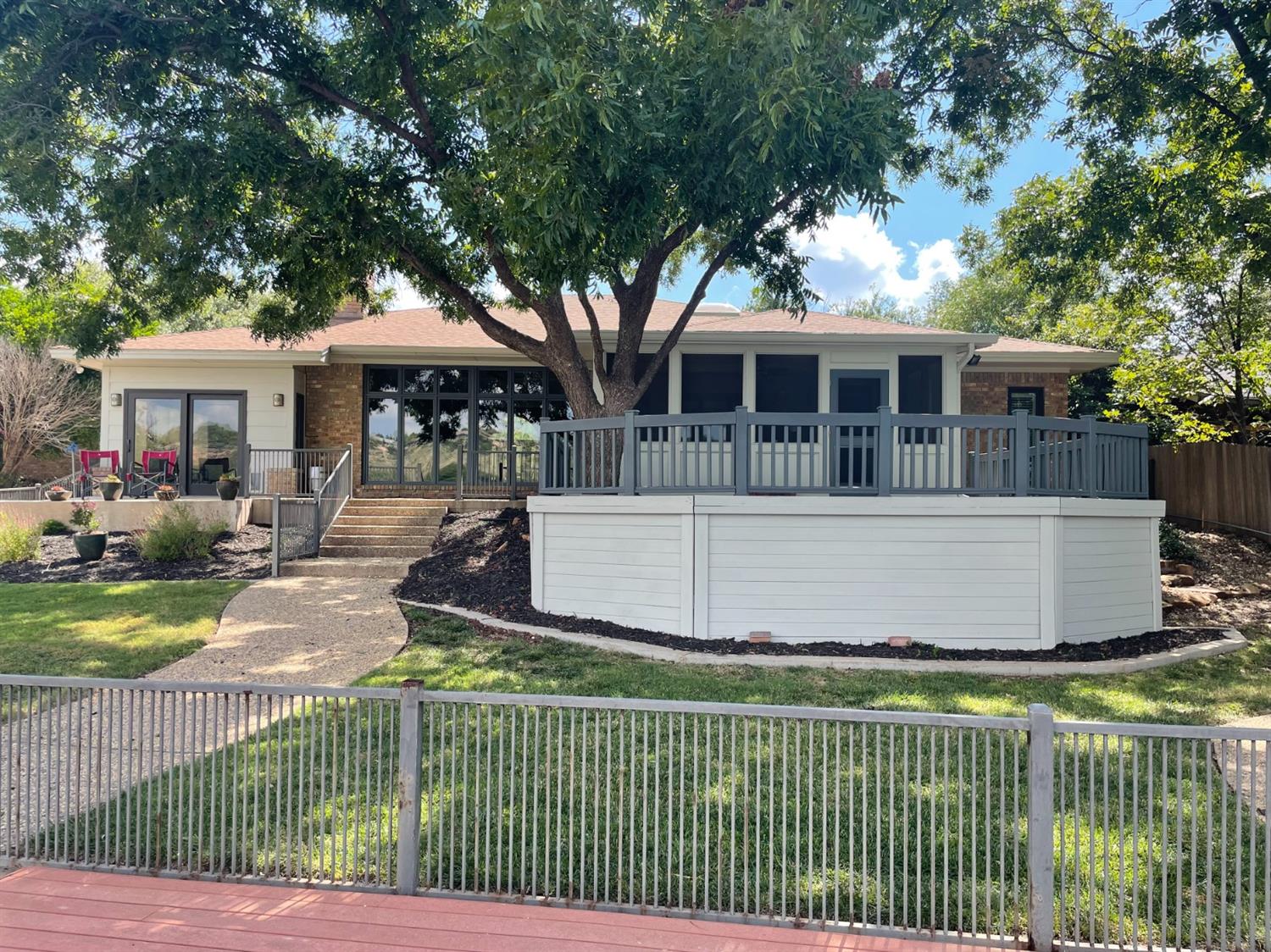 26 S Lakeshore Drive Ransom Canyon, TX 79366