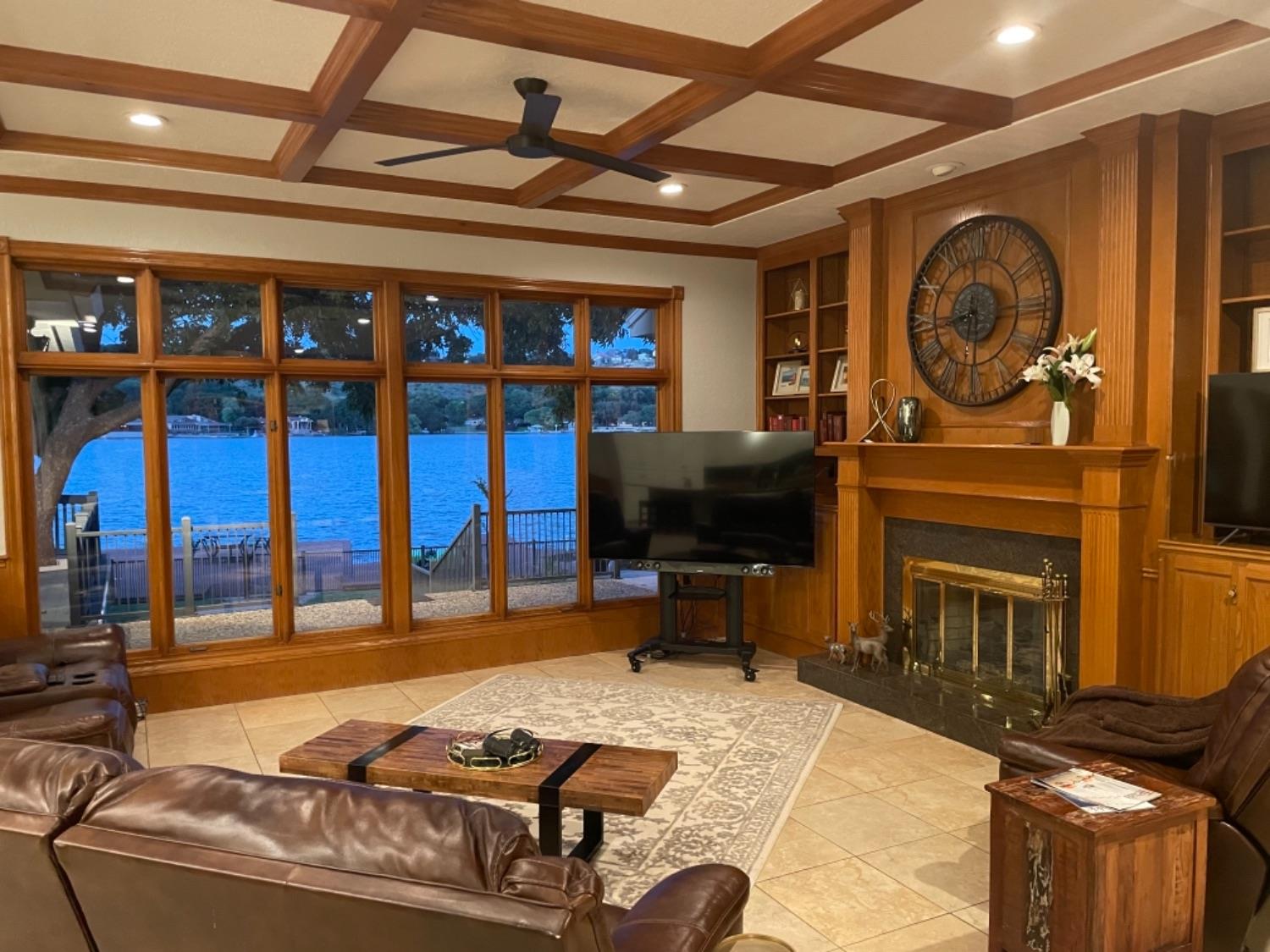 26 S Lakeshore Drive Ransom Canyon, TX 79366