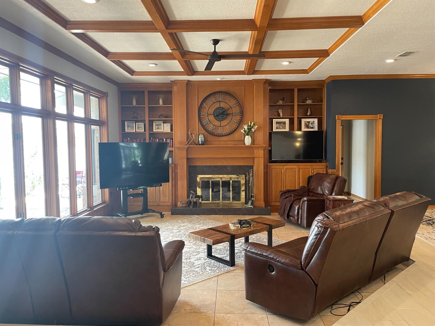 26 S Lakeshore Drive Ransom Canyon, TX 79366