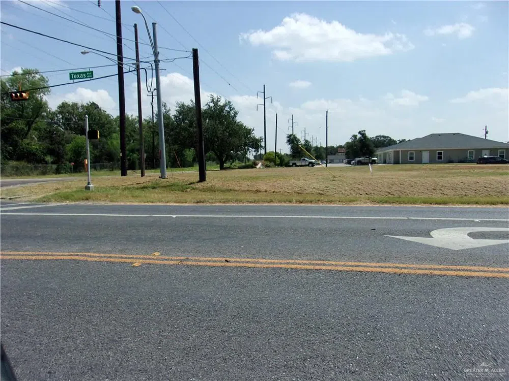 18 S 18th Street S Weslaco, TX 78596