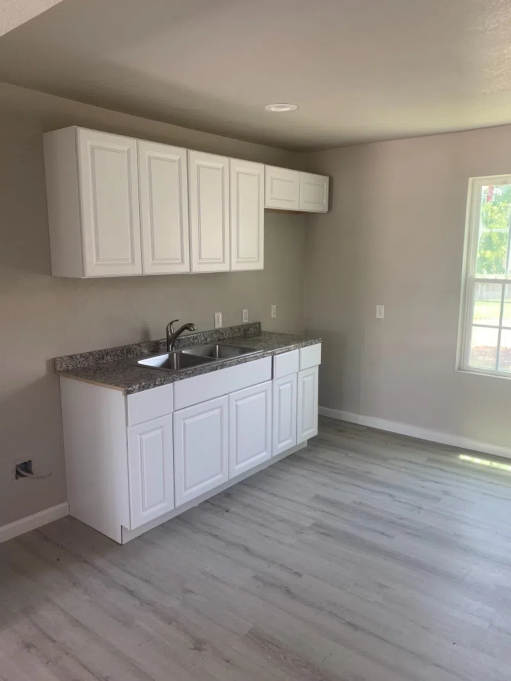 235 E Panhandle Street Slaton, TX 79364