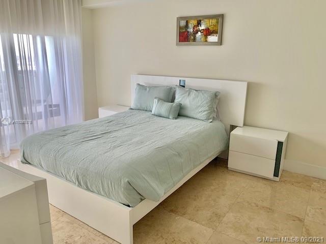 1830 S Ocean Dr #4904 Hallandale Beach, FL 33009
