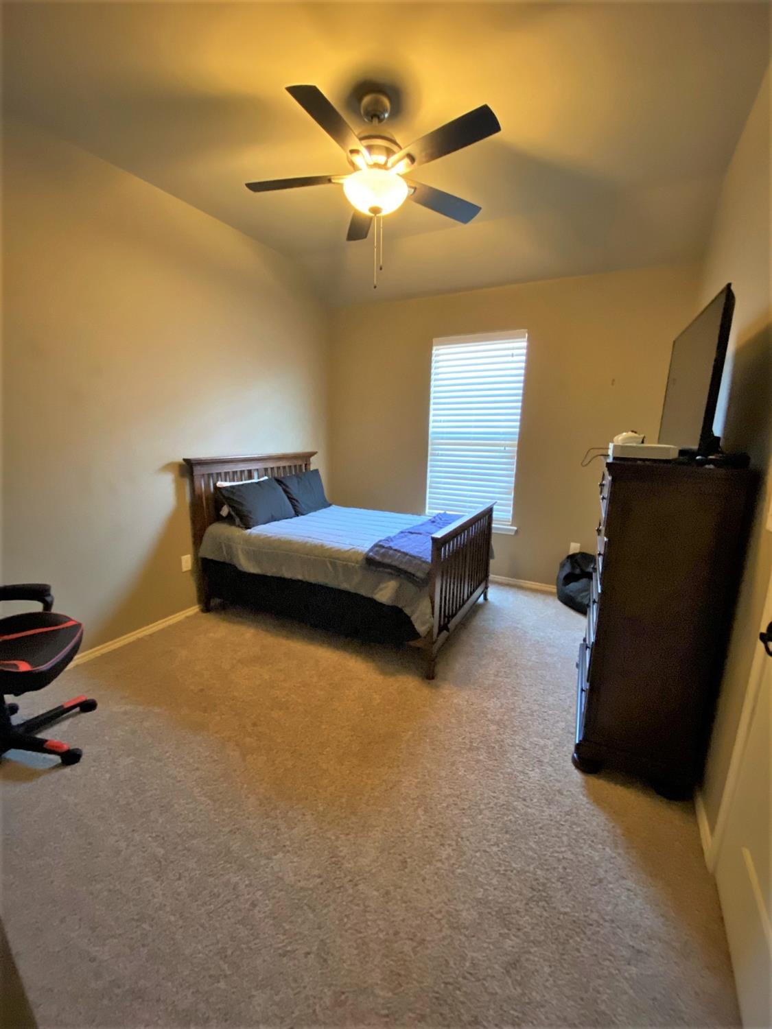 521 Ave T Shallowater, TX 79363