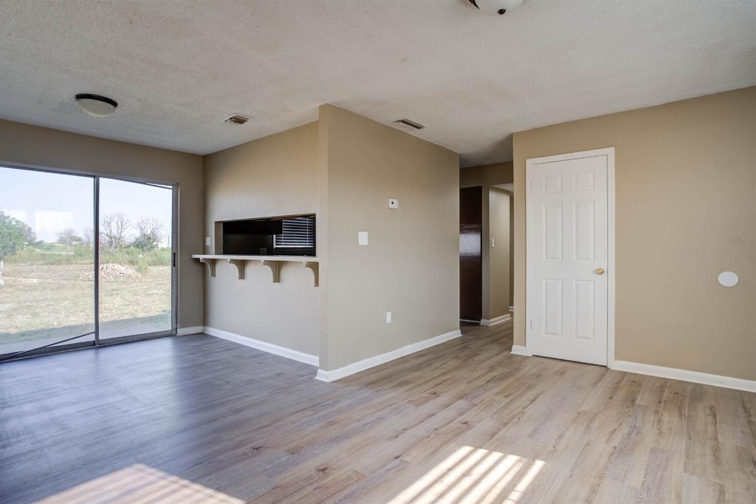 204 Coke Avenue Anton, TX 79313