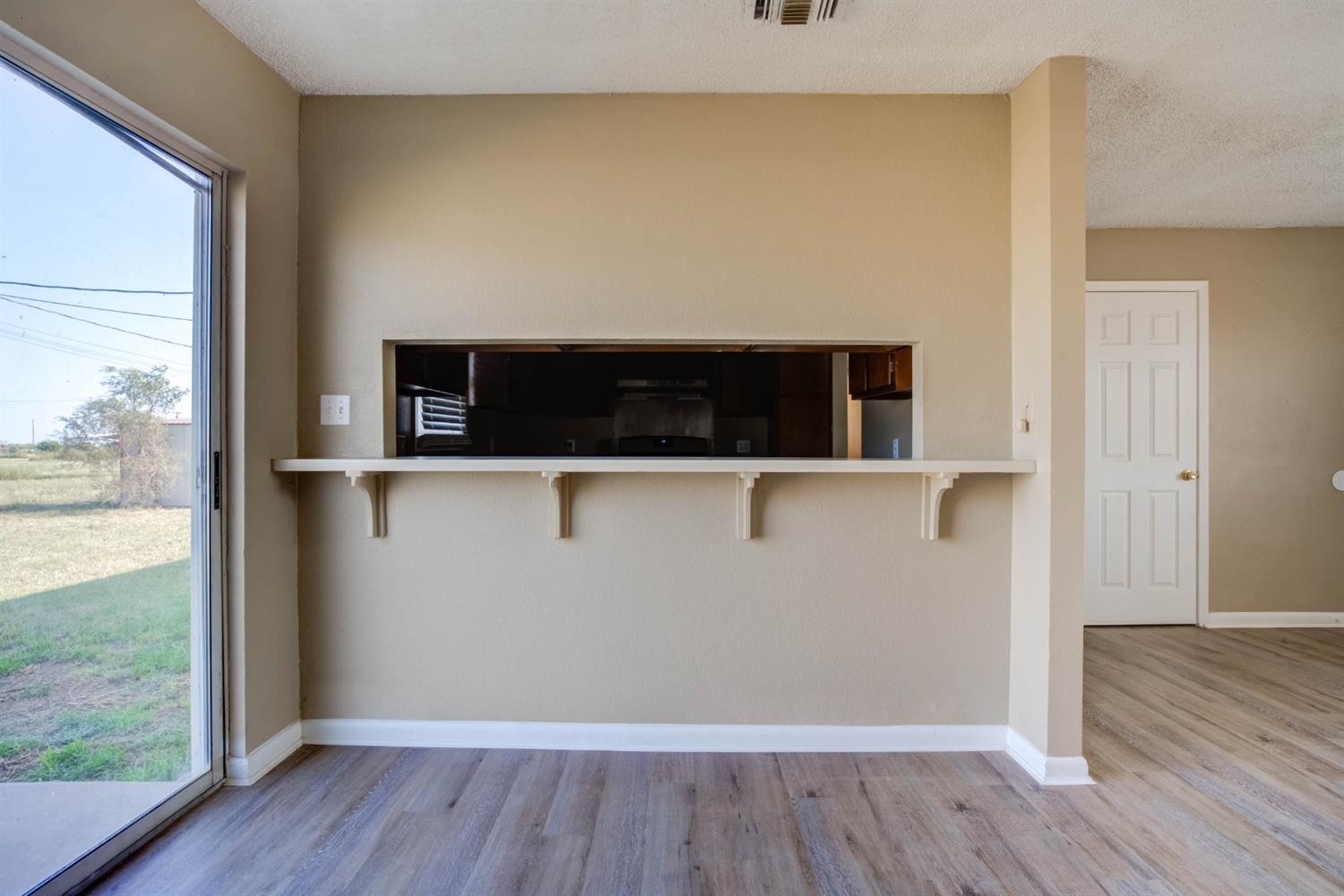 204 Coke Avenue Anton, TX 79313