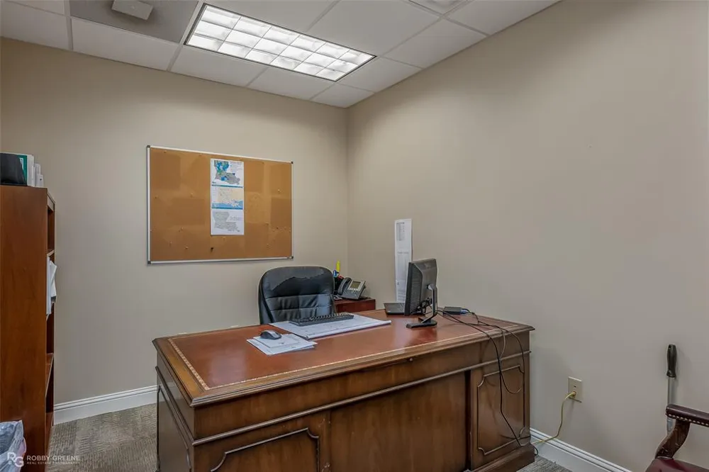 10100 Woolworth Road Keithville, LA 71047