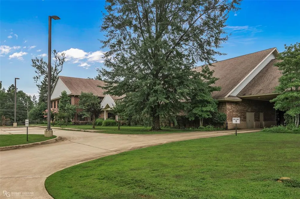10100 Woolworth Road Keithville, LA 71047
