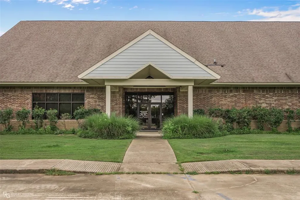 10100 Woolworth Road Keithville, LA 71047