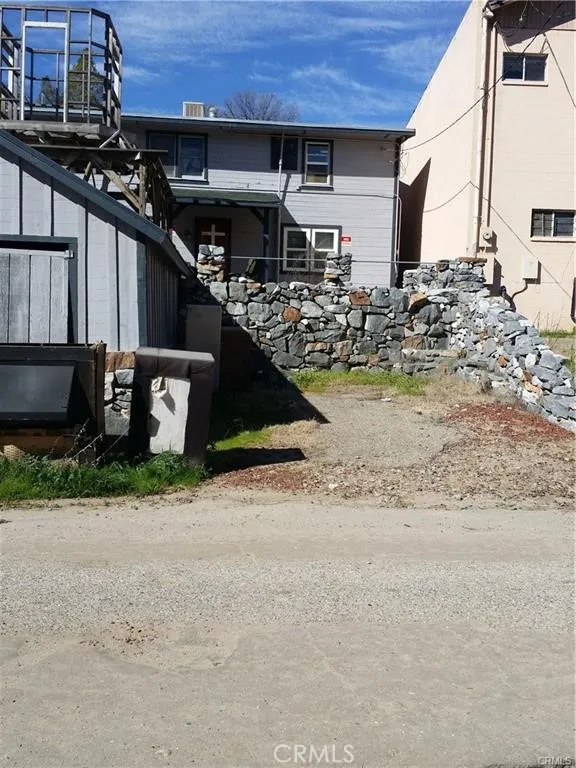33013 Road 222 North Fork, CA 93643