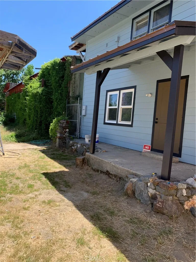 33013 Road 222 North Fork, CA 93643