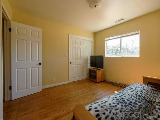 560 Irwin Lane Santa Rosa, CA 95401