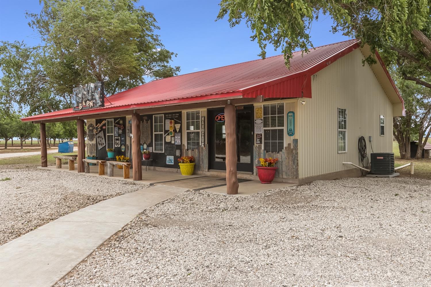 6840 Nevada Road Anton, TX 79313