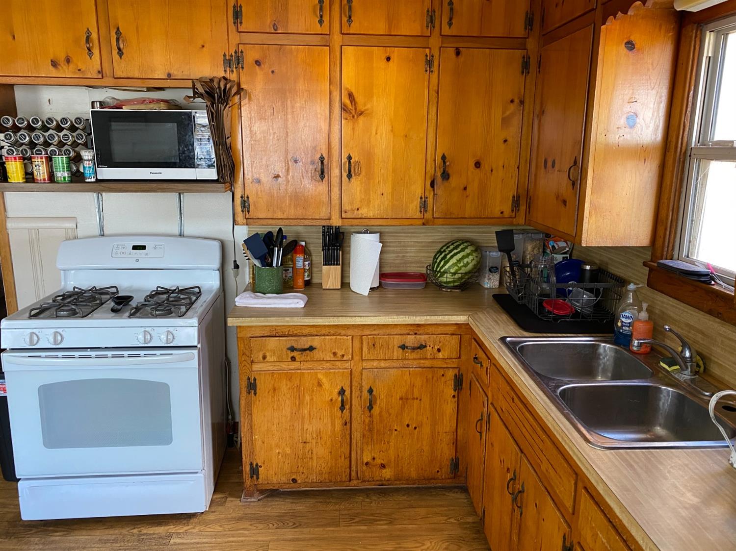 1101 S 15th Street Lamesa, TX 79331