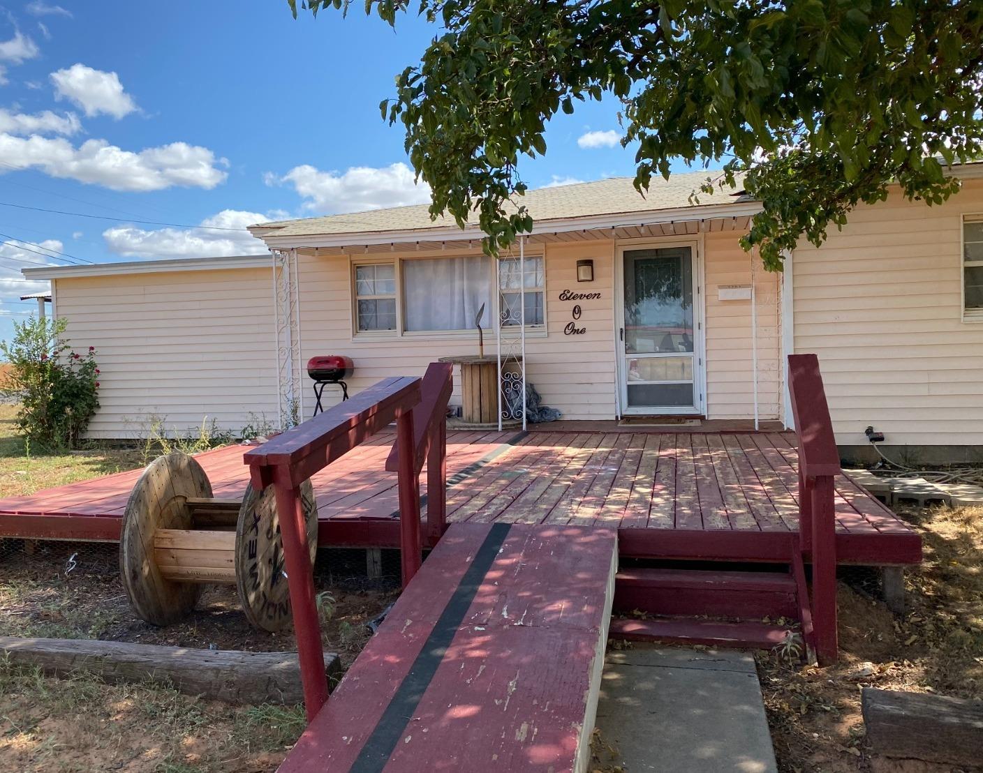 1101 S 15th Street Lamesa, TX 79331
