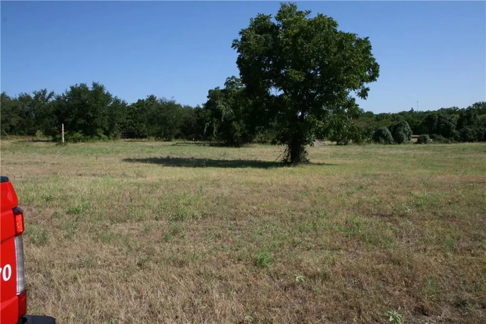 2001 Santa Fe Drive Weatherford, TX 76086
