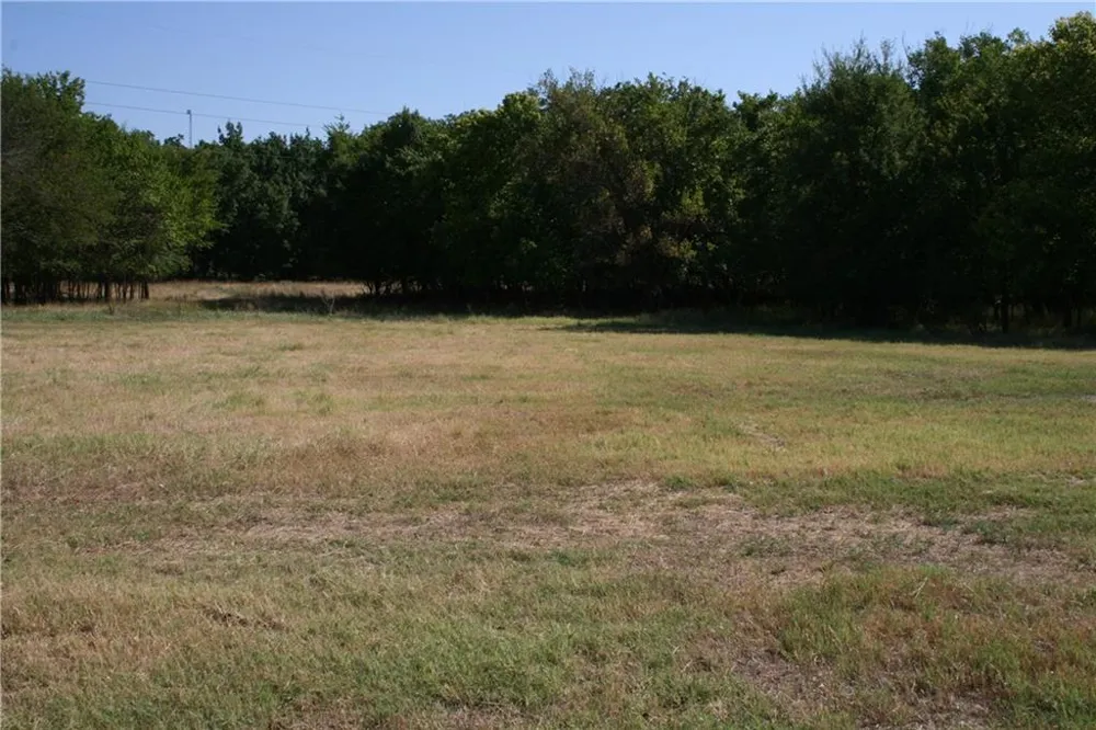 2001 Santa Fe Drive Weatherford, TX 76086
