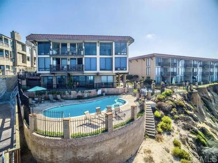 190 Del Mar Shores #82 Solana Beach, CA 92075