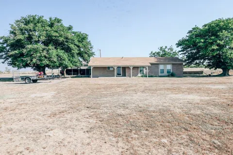 4414 Farm Road 597