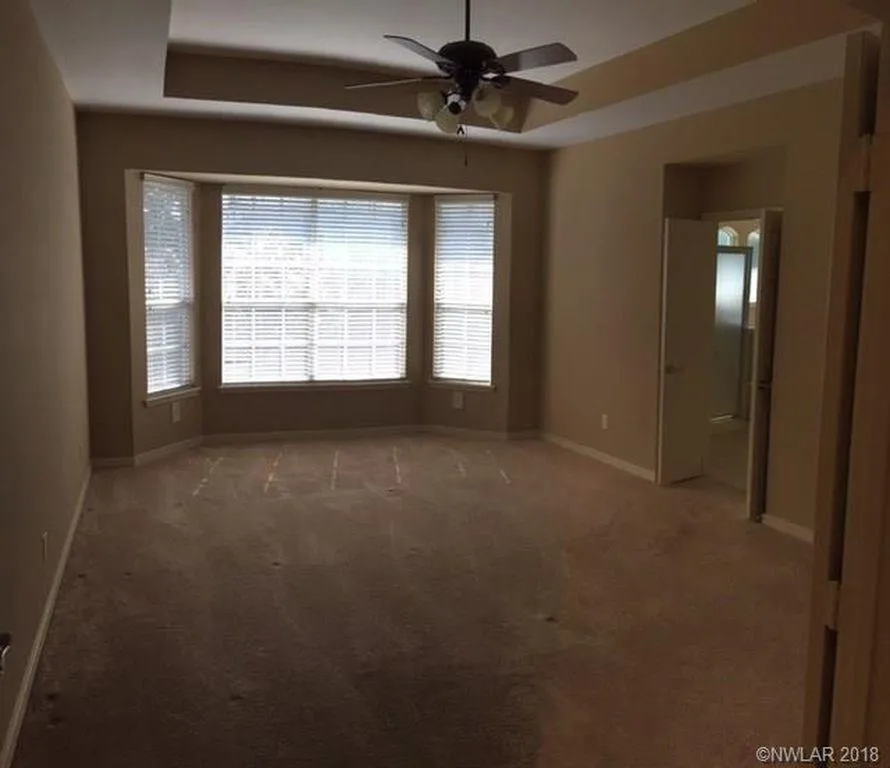 8125 Captain Mary Miller Drive Shreveport, LA 71115