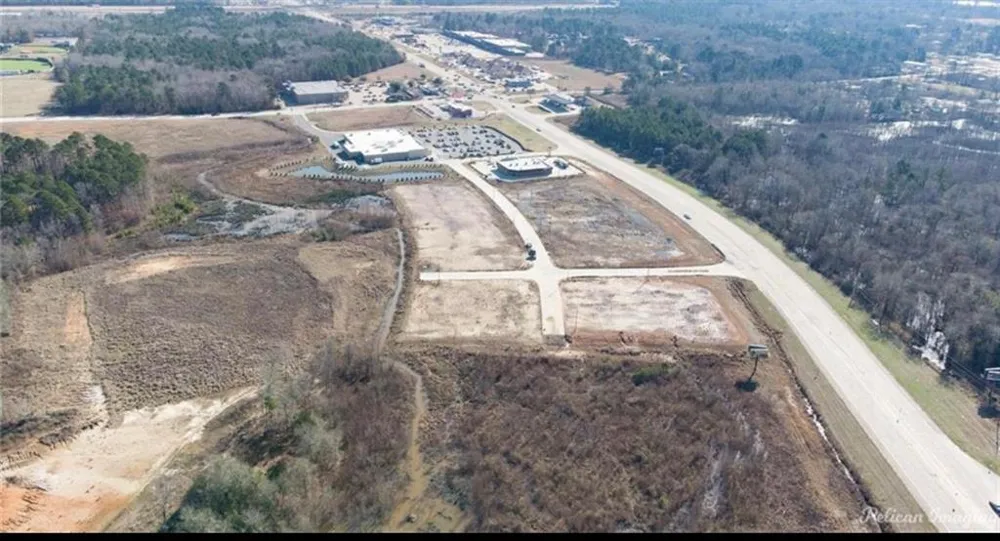 Bert Kouns Loop #2 Shreveport, LA 71106