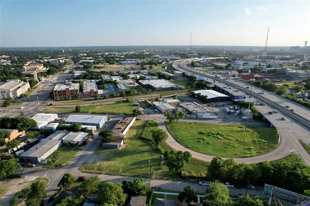 720 S Haskell Avenue Dallas, TX 75223