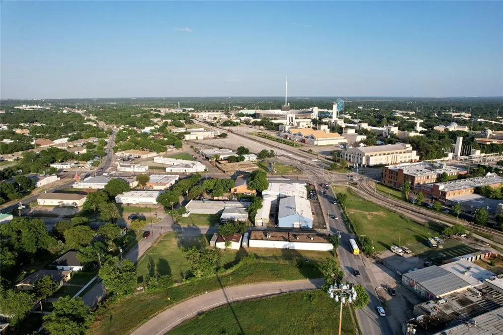 720 S Haskell Avenue Dallas, TX 75223