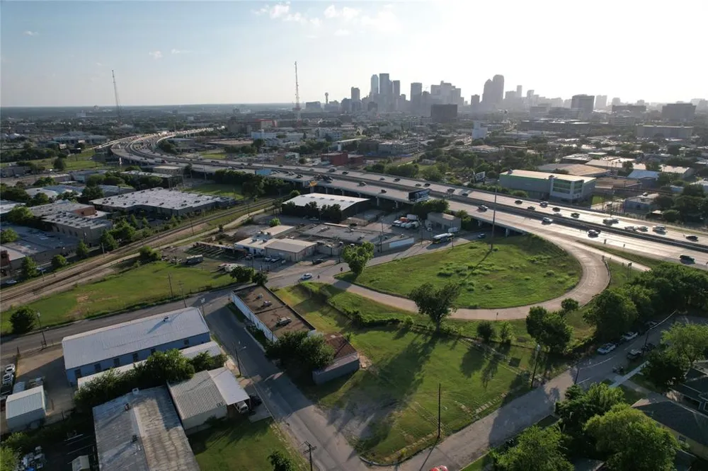720 S Haskell Avenue Dallas, TX 75223