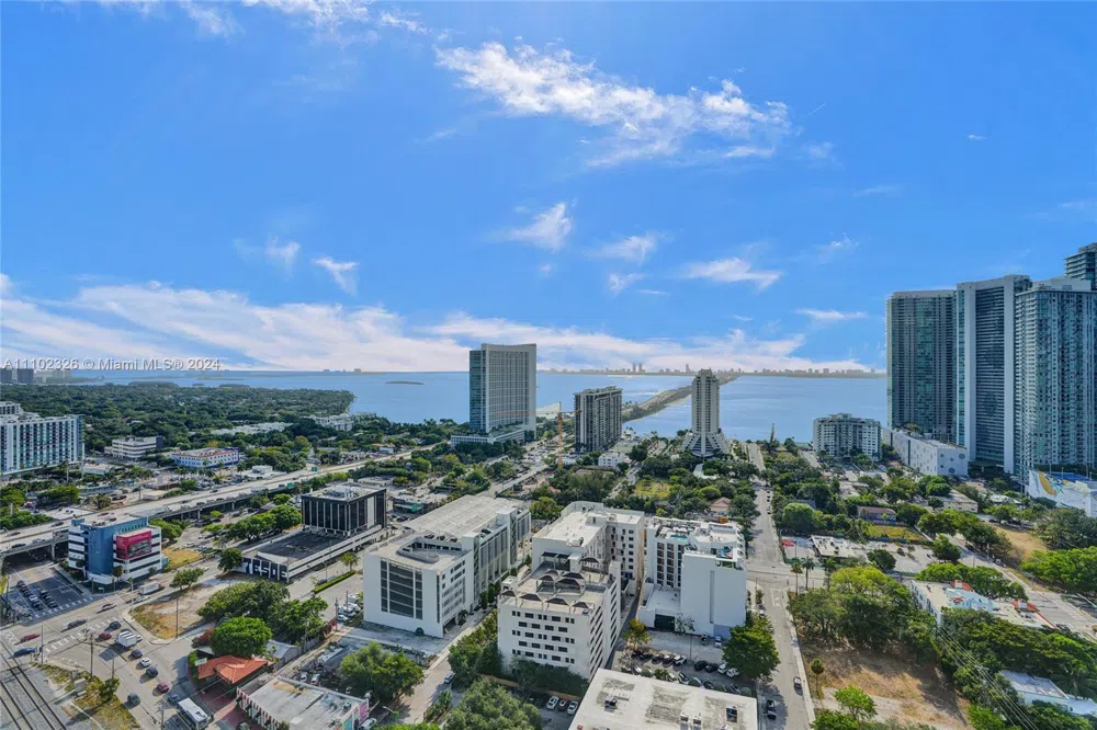 121 NE 34th St #2906 Miami, FL 33137