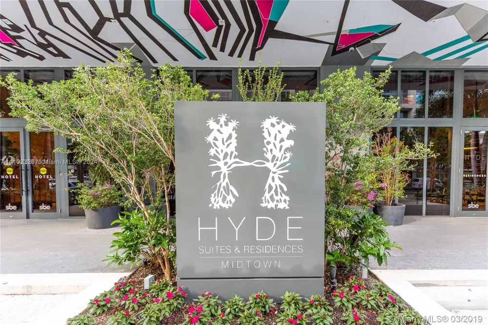 121 NE 34th St #2906 Miami, FL 33137