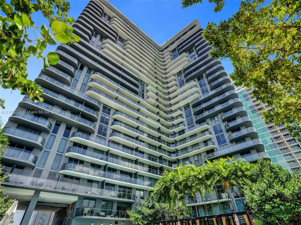 121 NE 34th St #2906 Miami, FL 33137