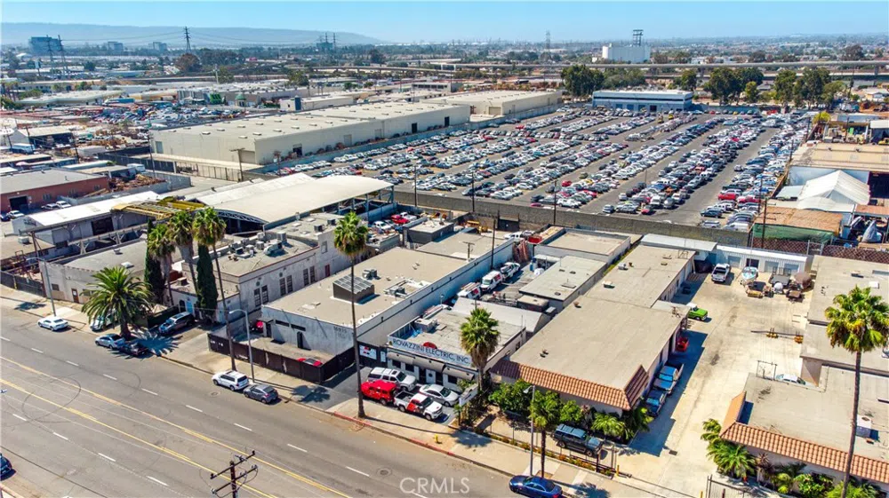 16911 S Broadway Gardena, CA 90248