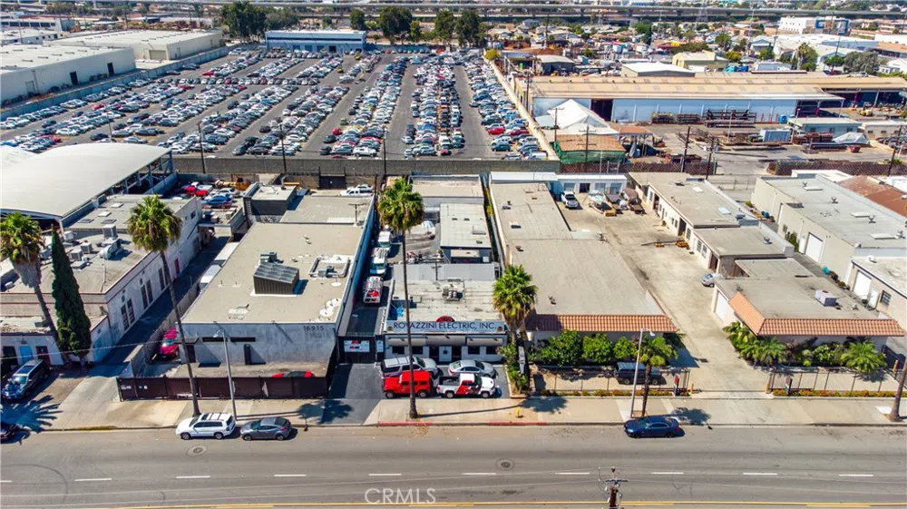 16911 S Broadway Gardena, CA 90248