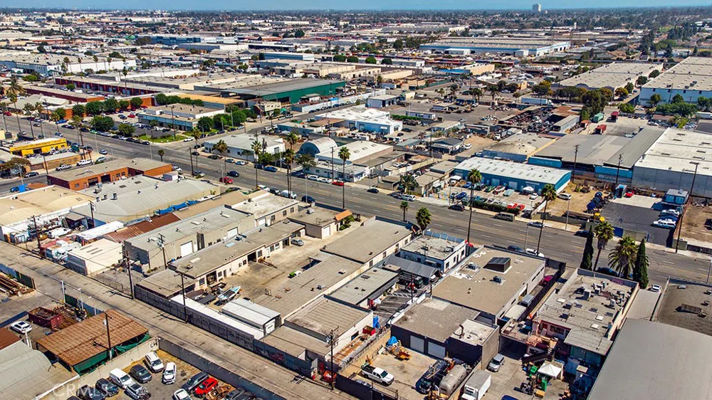 16911 S Broadway Gardena, CA 90248