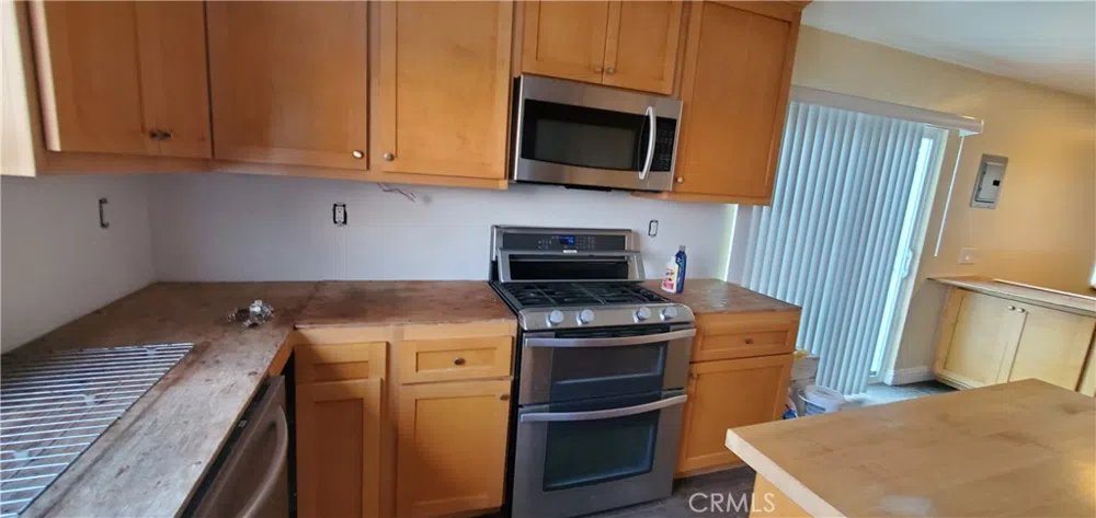 10645 E Avenue R12 Littlerock, CA 93543