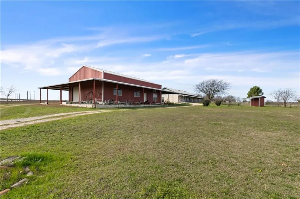 19812 Panther Drive Pflugerville, TX 78660