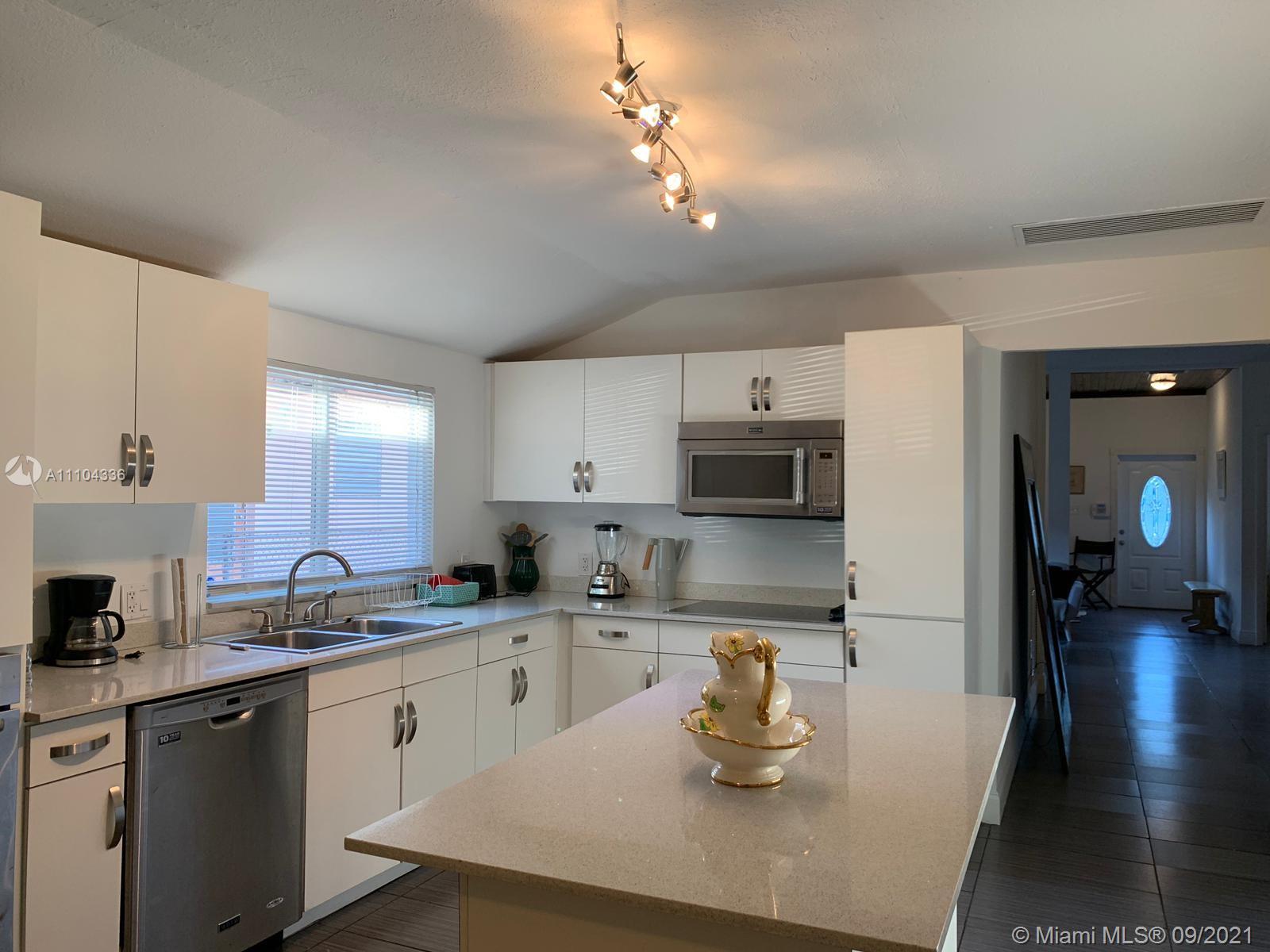 68 NW 45th St Miami, FL 33127