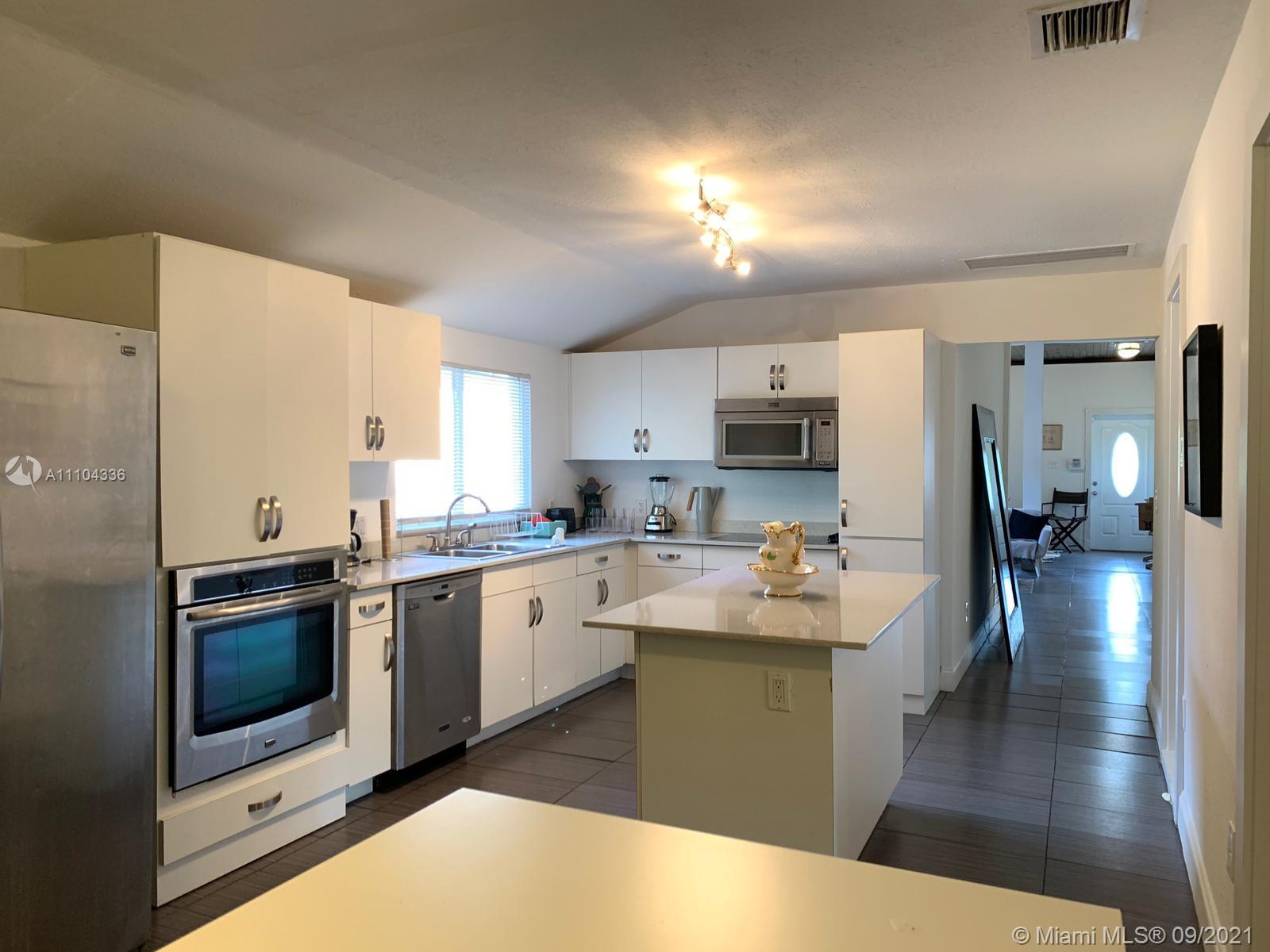 68 NW 45th St Miami, FL 33127