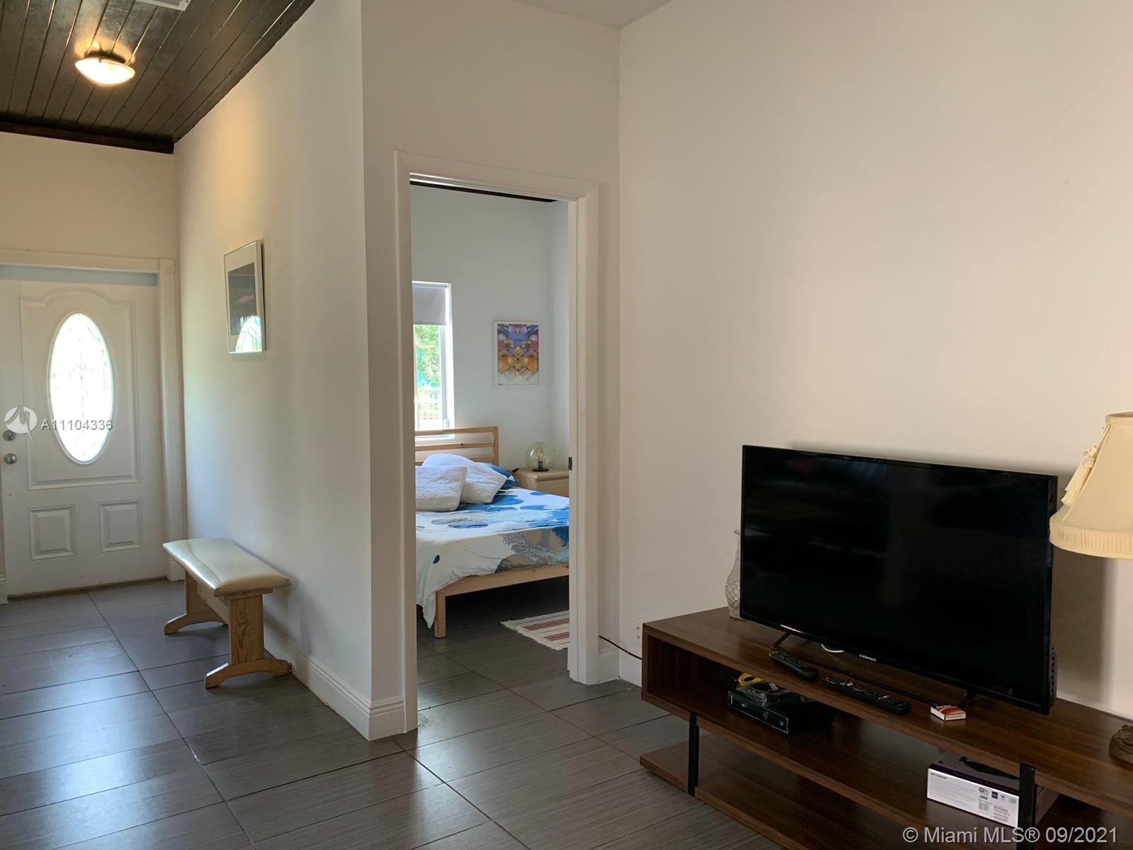 68 NW 45th St Miami, FL 33127