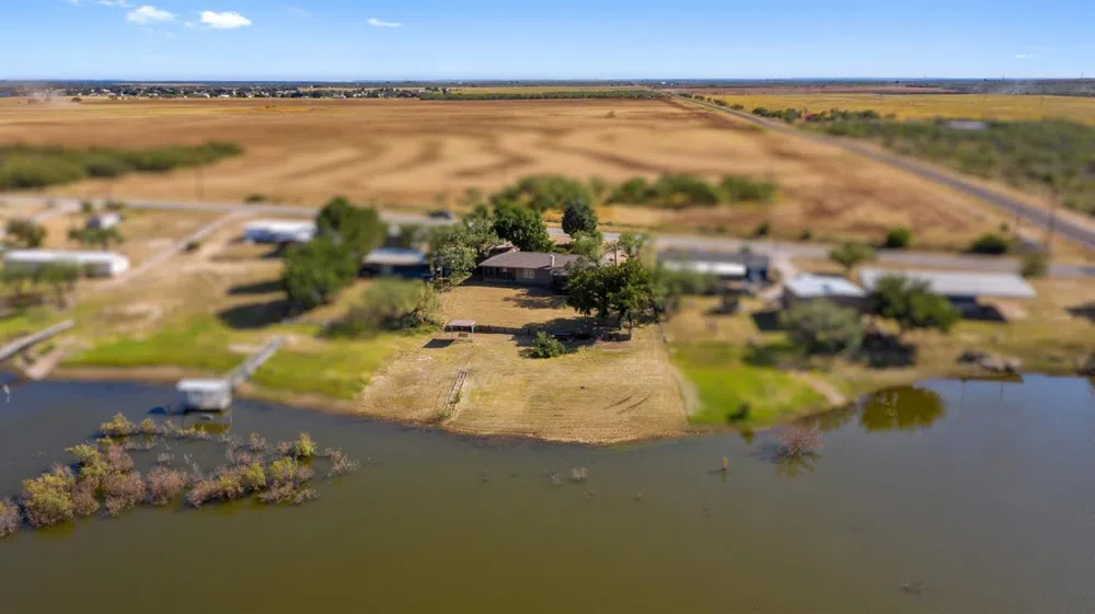 2012 County Road 252 Colorado City, TX 79512