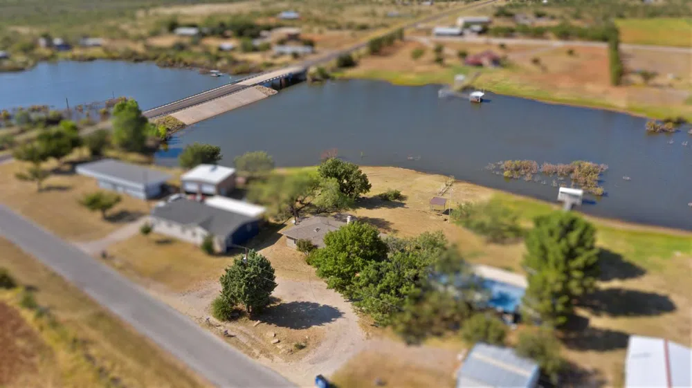 2012 County Road 252 Colorado City, TX 79512