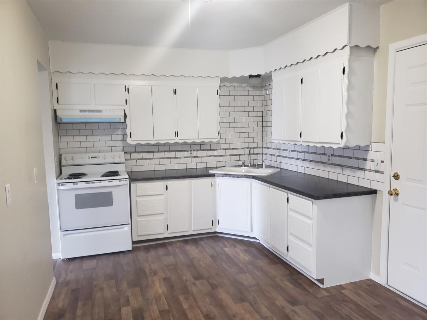 221 N 22nd Place Lamesa, TX 79331