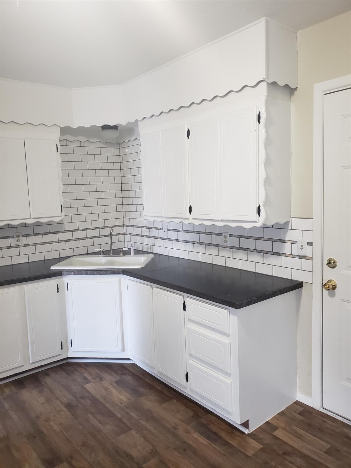 221 N 22nd Place Lamesa, TX 79331