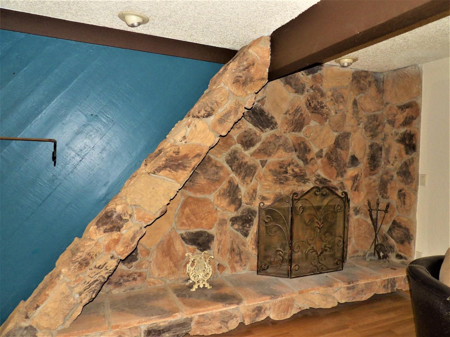 36 Kit Carson Lane Lubbock, TX 79404