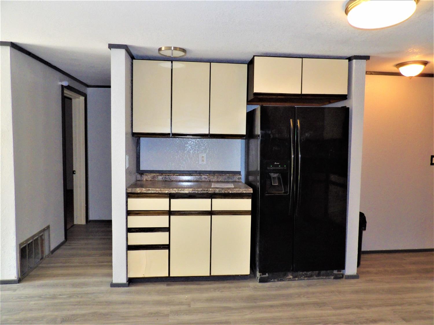 36 Kit Carson Lane Lubbock, TX 79404