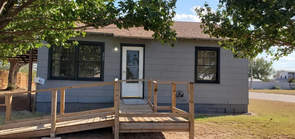 215 W 14th Post, TX 79356